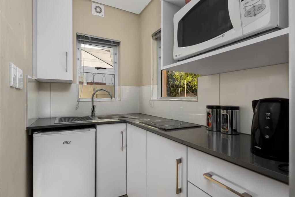 Mount Carmel - Secure, Cozy And Great Location Apartman Fokváros Kültér fotó